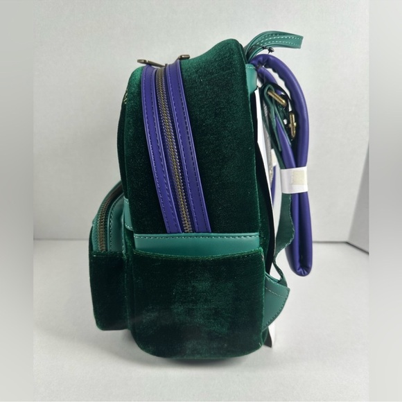 Loungefly Disney Hocus Pocus Winifred Sanderson Cosplay Mini Backpack Exclusive - Picture 9 of 11